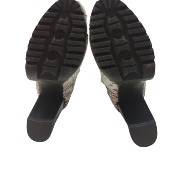 Pierre Dumas Cammy 3 Snakeskin Faux Leather Print Tan Orange Ankle Boot Sz 7.5 - Picture 9 of 12